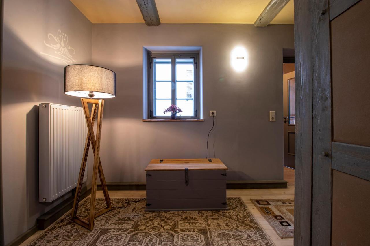 Aussergewoehnliches, Historisches, Spaetgotisches Wohnhaus Von 1519, Gries 5 Gera Zewnętrze zdjęcie